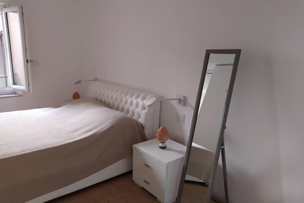 Casa Bianca - Luxury With Balcony In The City Centre Taormina Esterno foto
